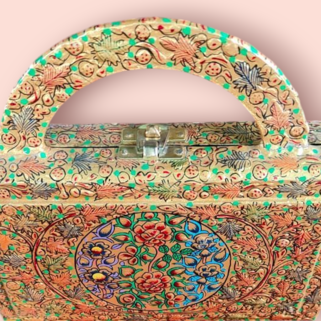 The Art of Gifting: Why Kashmiri Handicrafts Make Perfect Presents