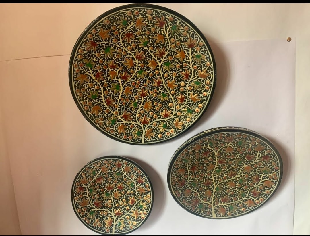 Papier Mache Round Wall Plate (set of 3)
