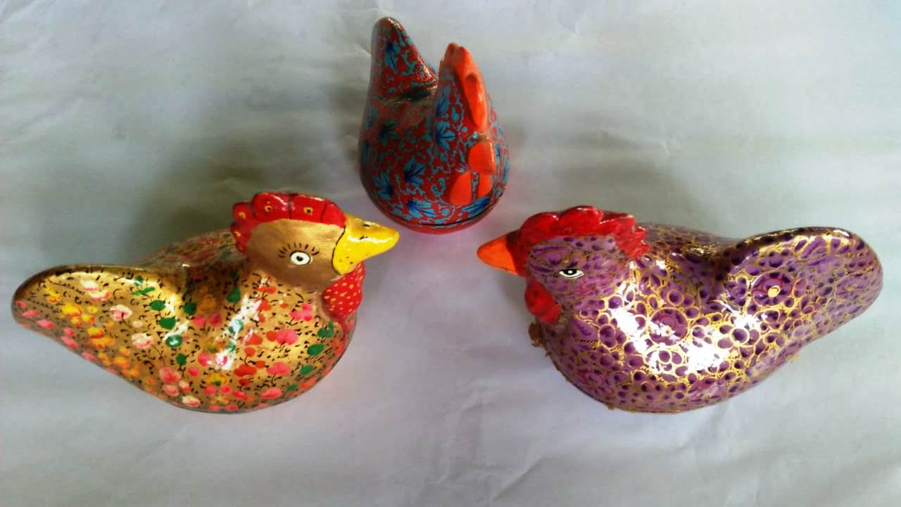 Kashmiri Papier Mâché Rooster Cocks