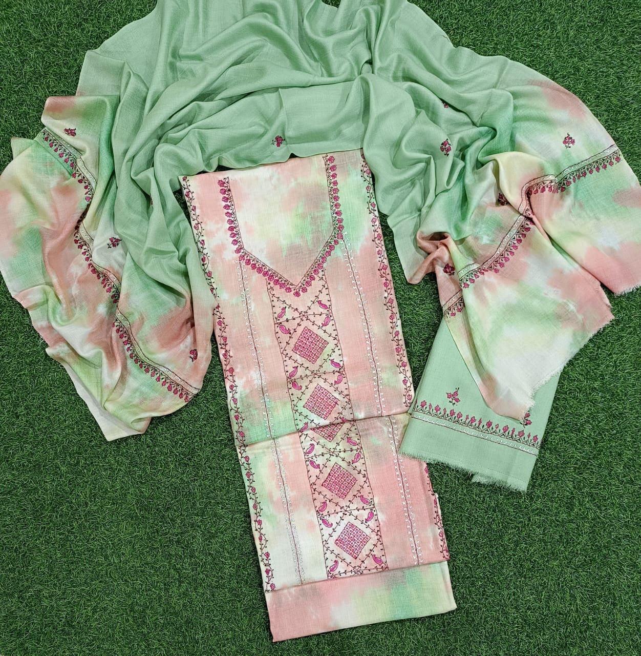 Premium DigitalDye Count Woolen Suits - Design 6