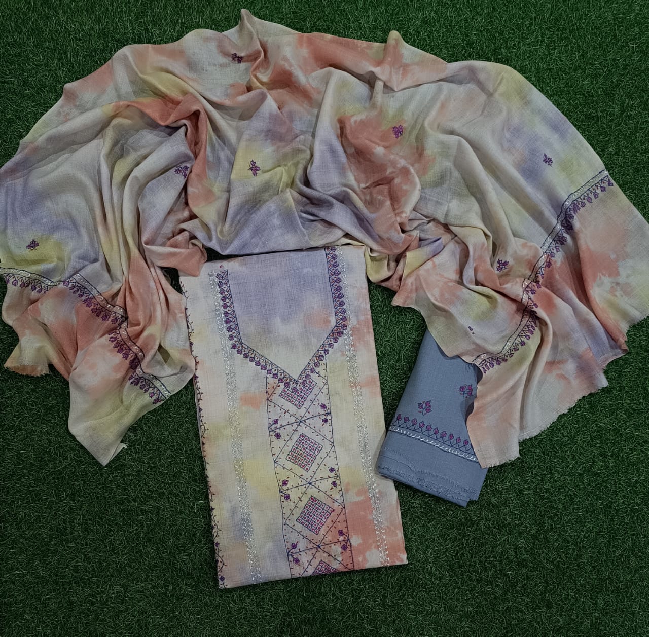 Premium DigitalDye Count Woolen Suits - Design 3