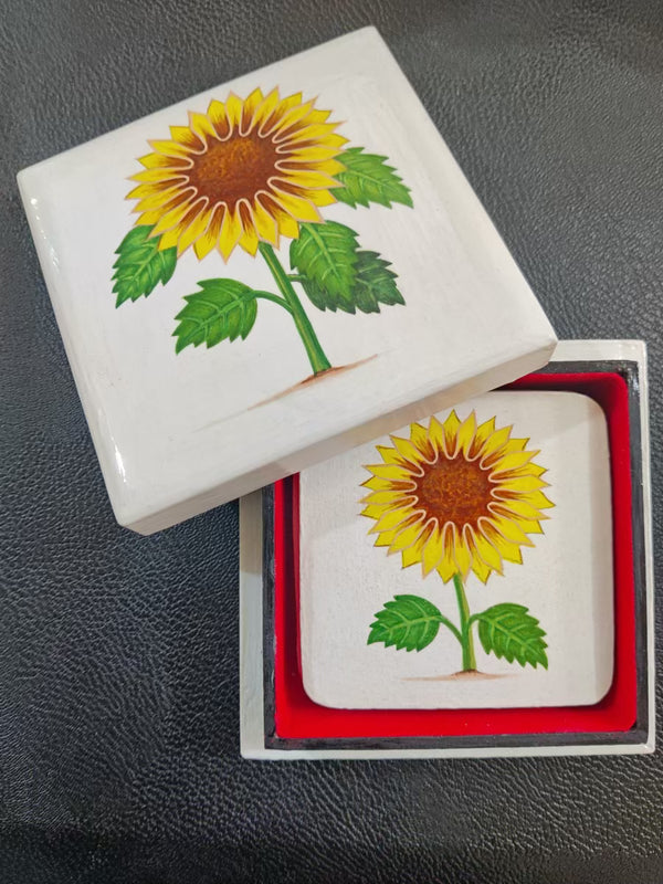 Papier Mache Coaster Box with 6 Coasters