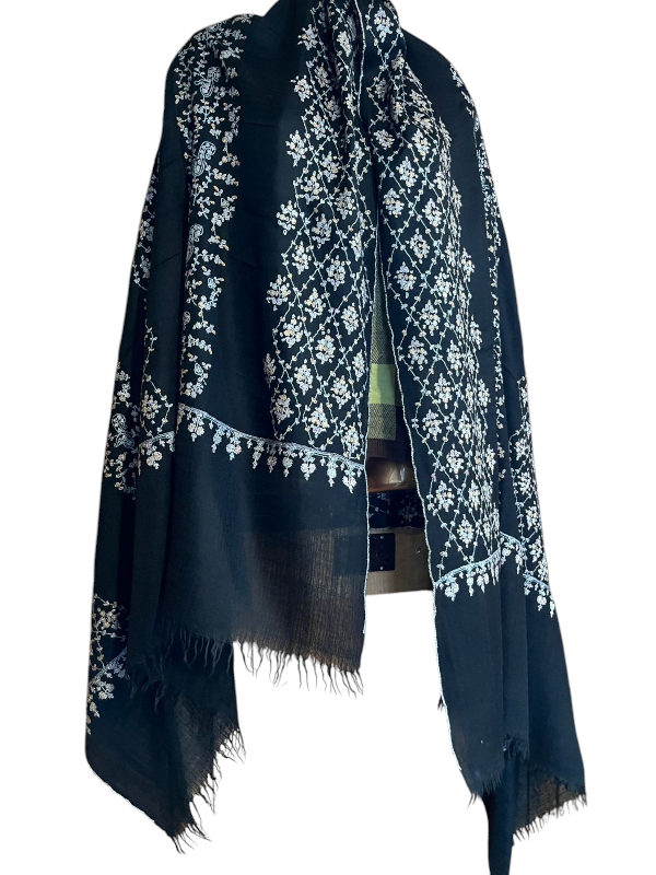 Pure Pashmina Shawl in Black colour