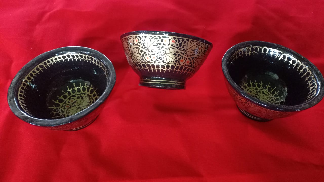 Papier Mache Fruit Bowls (set of 4) Black