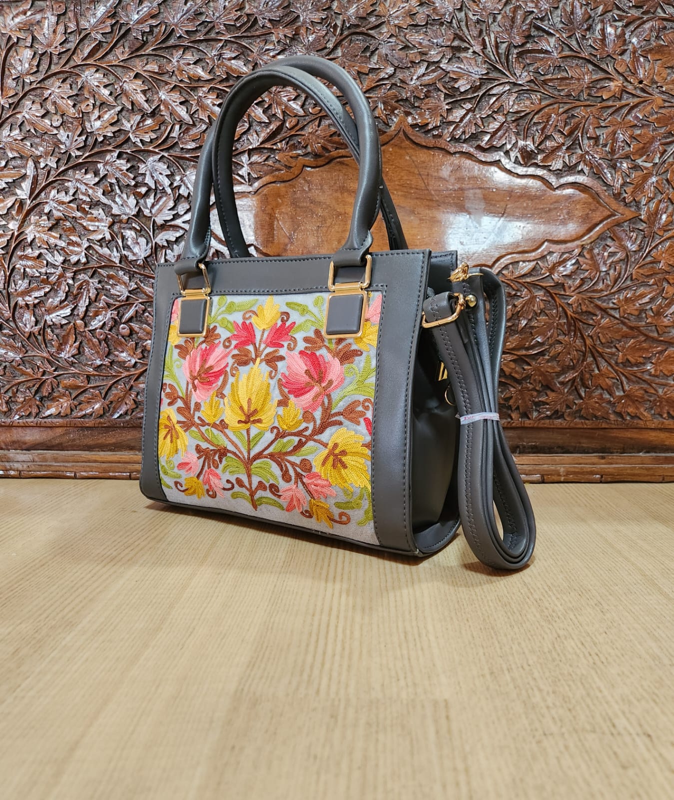 Ari Work Sling Bag Square Type Model 37