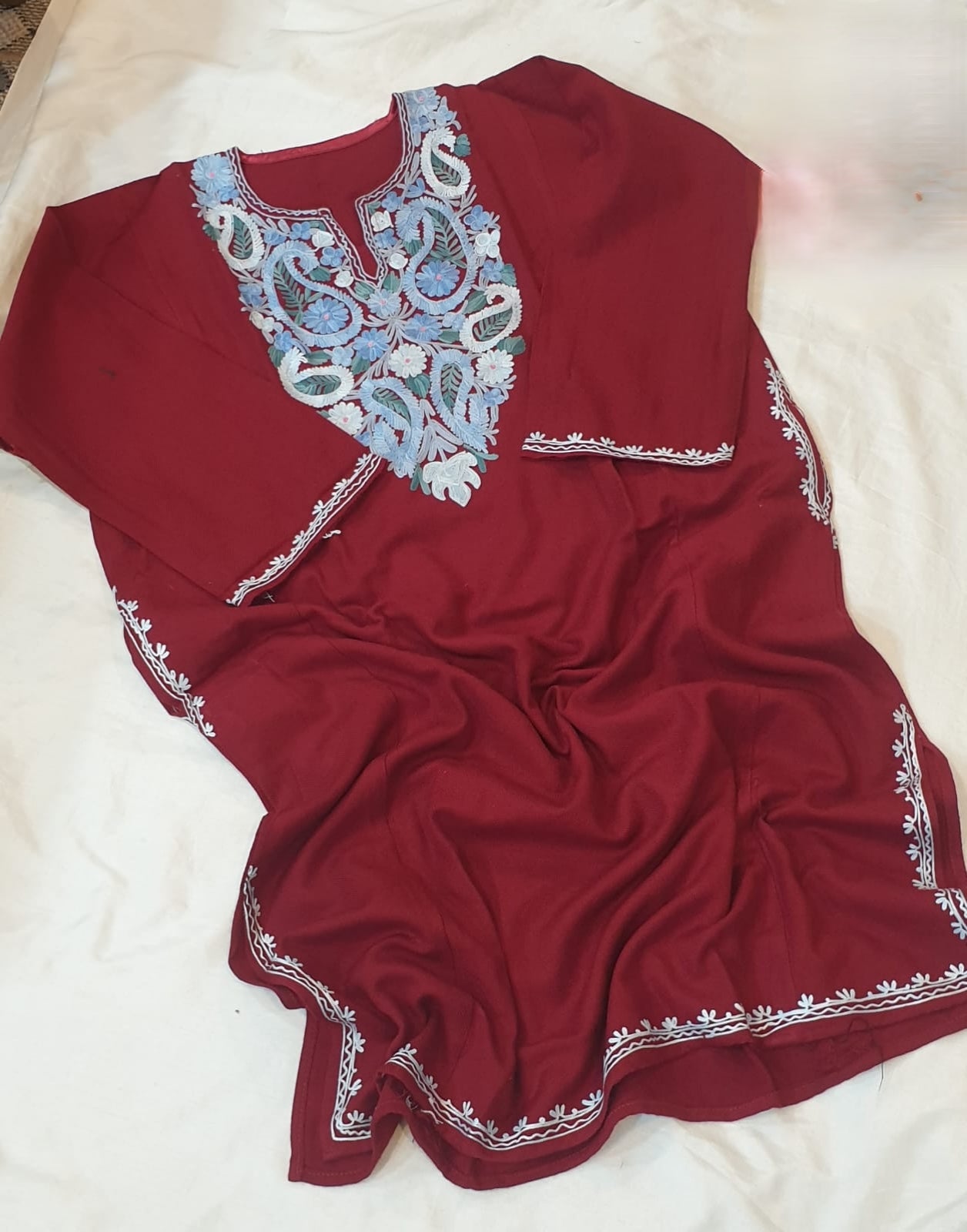 Beautiful Aari Work Pheran in Cashmilon – Red Colour