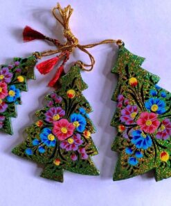 Kashmiri Papier-Mâché Christmas Tree Ornaments – Hand-Painted Elegance