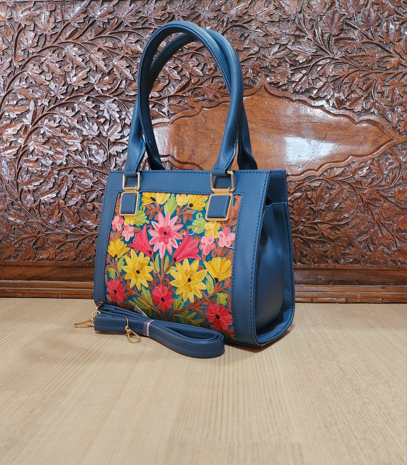Ari Work Sling Bag Square Type Model 28 - Image 3
