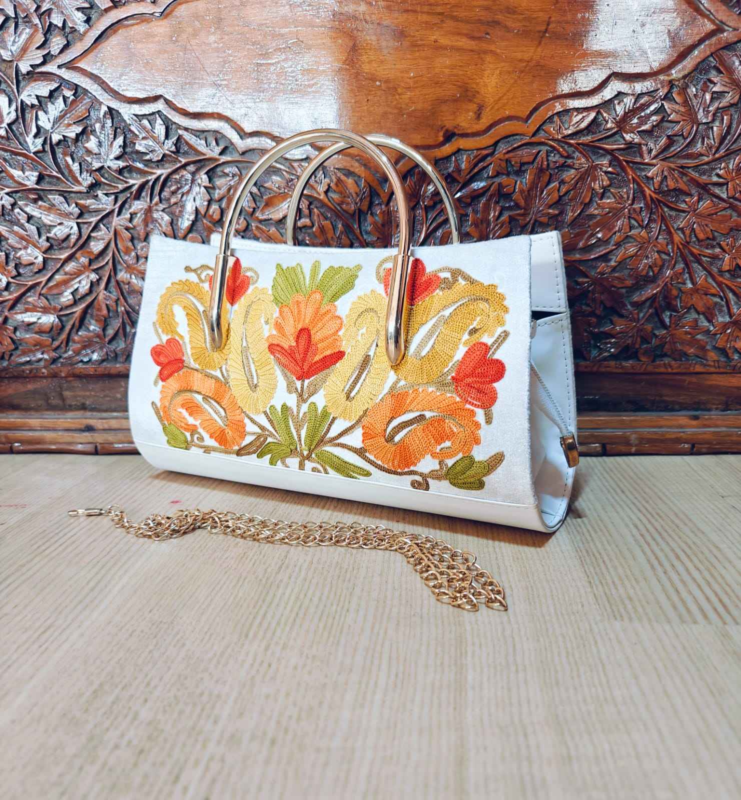 Kashmiri Handcrafted Ari Embroidery Handbags – Timeless Elegance from the Valley